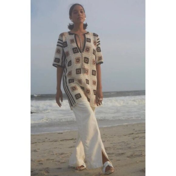 ELEVEN SIX Tia Tunic in White/Black/Nude Size Medium/Large - Picture 13 of 16